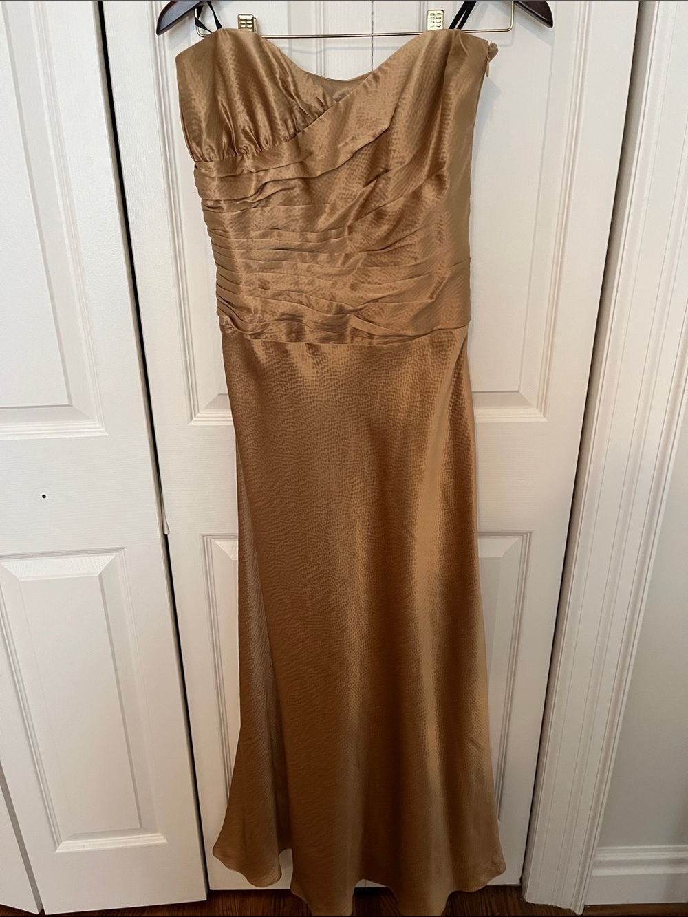 Laundry By Shelli Segal Strapless Gold Satin Evening Gown